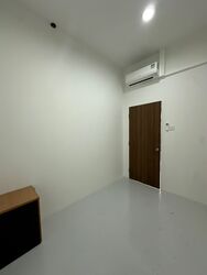 Toh Guan Centre (D22), Office #616581791